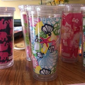 Lilly Pulitzer Chiquita Bonita Tumbler.